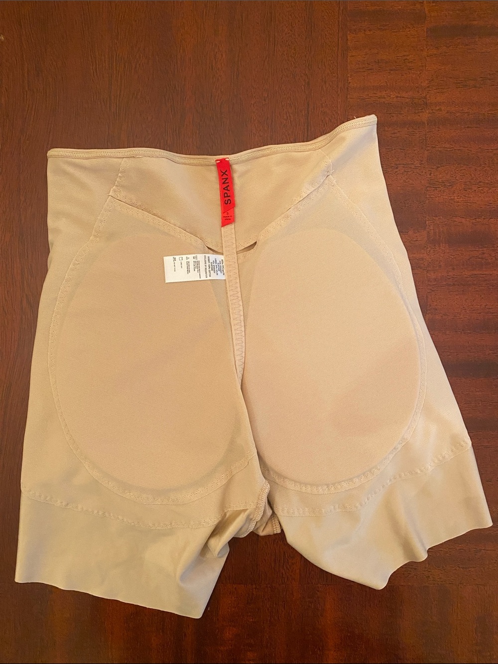 SPANX Nude Shapewear with Bum Pads - Picture 13 of 16